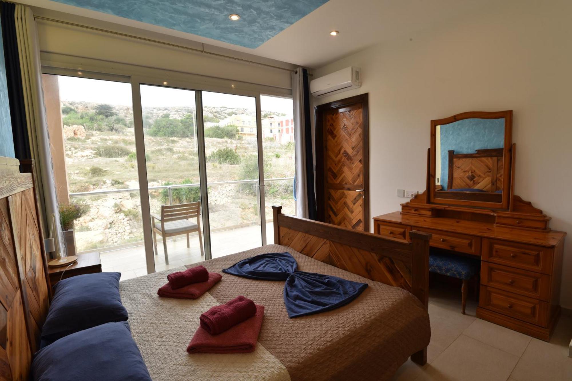 Hillview Duplex Penthouse Apartment St. Paul's Bay Ngoại thất bức ảnh